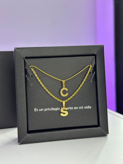 Cadenas para pareja con inicial