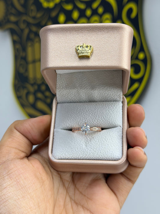 Anillo promesa con baño en oro rosa