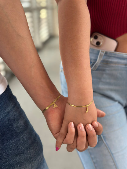 Pulseras tejido serpiente con inicial