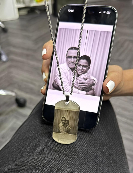 Cadena y placa militar personalizada con fotograbado