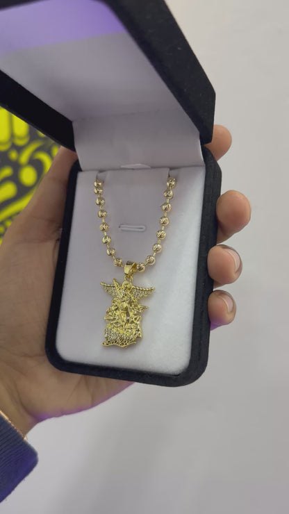 Cadena militar diamantado con enchape de oro 18K y dije san Miguel arcángel dorado