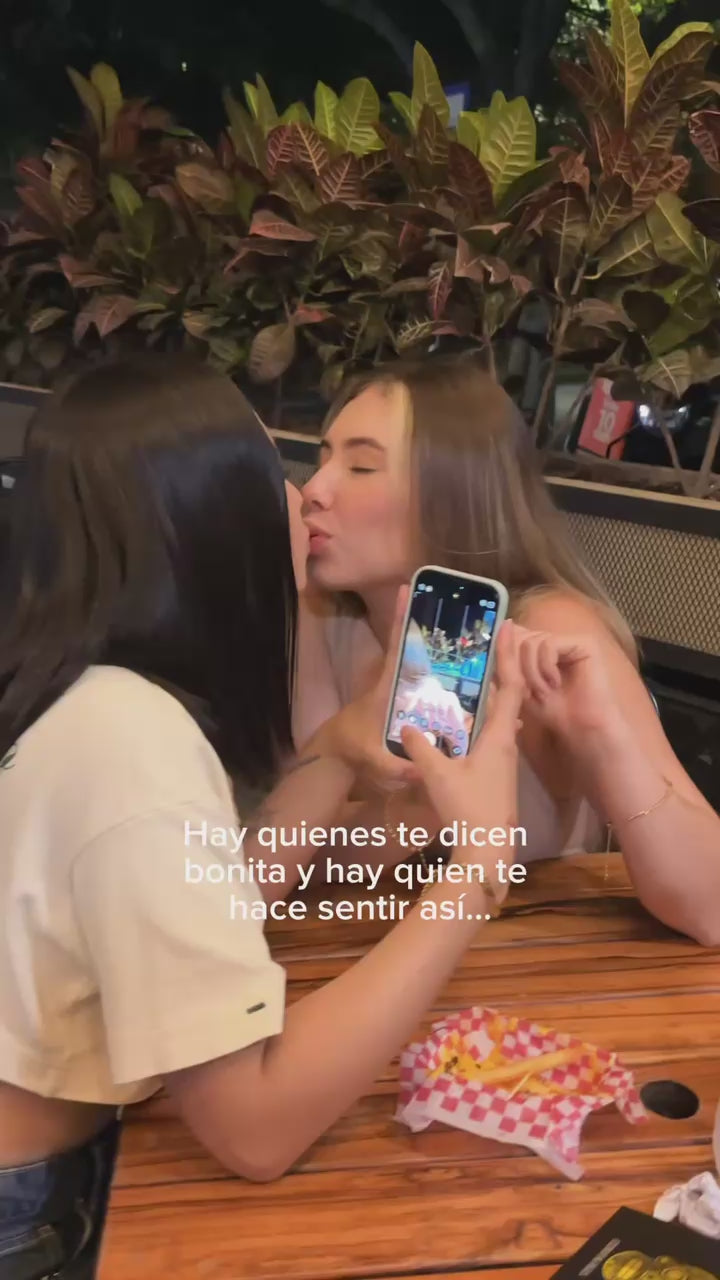 Cargar video: 