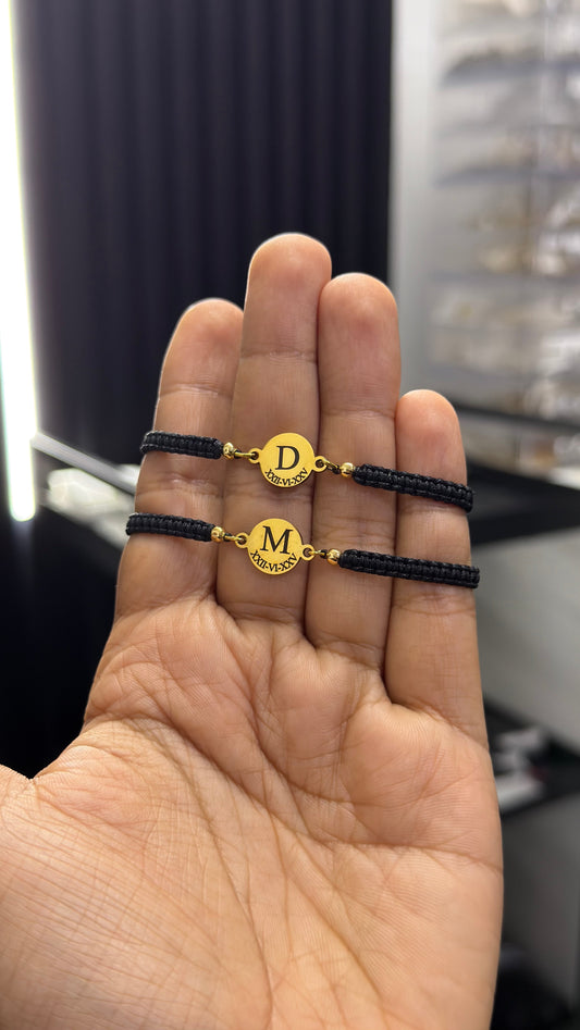 Pulseras tejidas con dije centro personalizado - Extravaganza accesorios