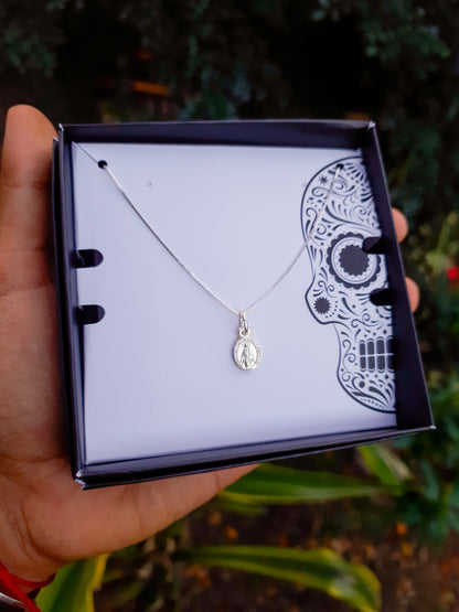 Cadena en plata dije virgen dama - Extravaganza accesorios